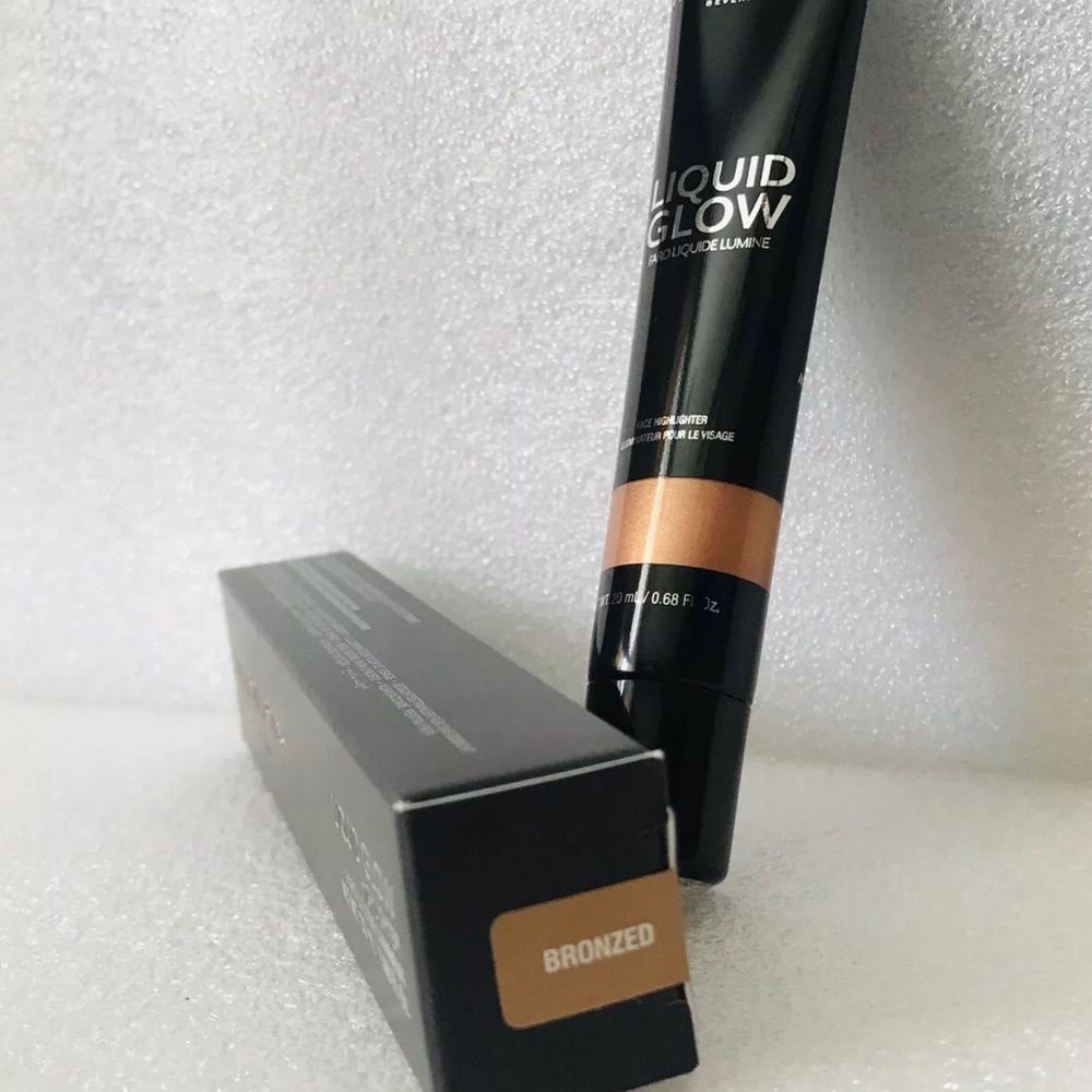 Anastasia-Liquid Glow Highlighter BRONZED -0.68oz - Picture 2 of 4